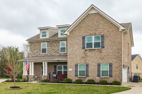 1110 Colonel Reuben Searcy Ct Murfreesboro TN 37129