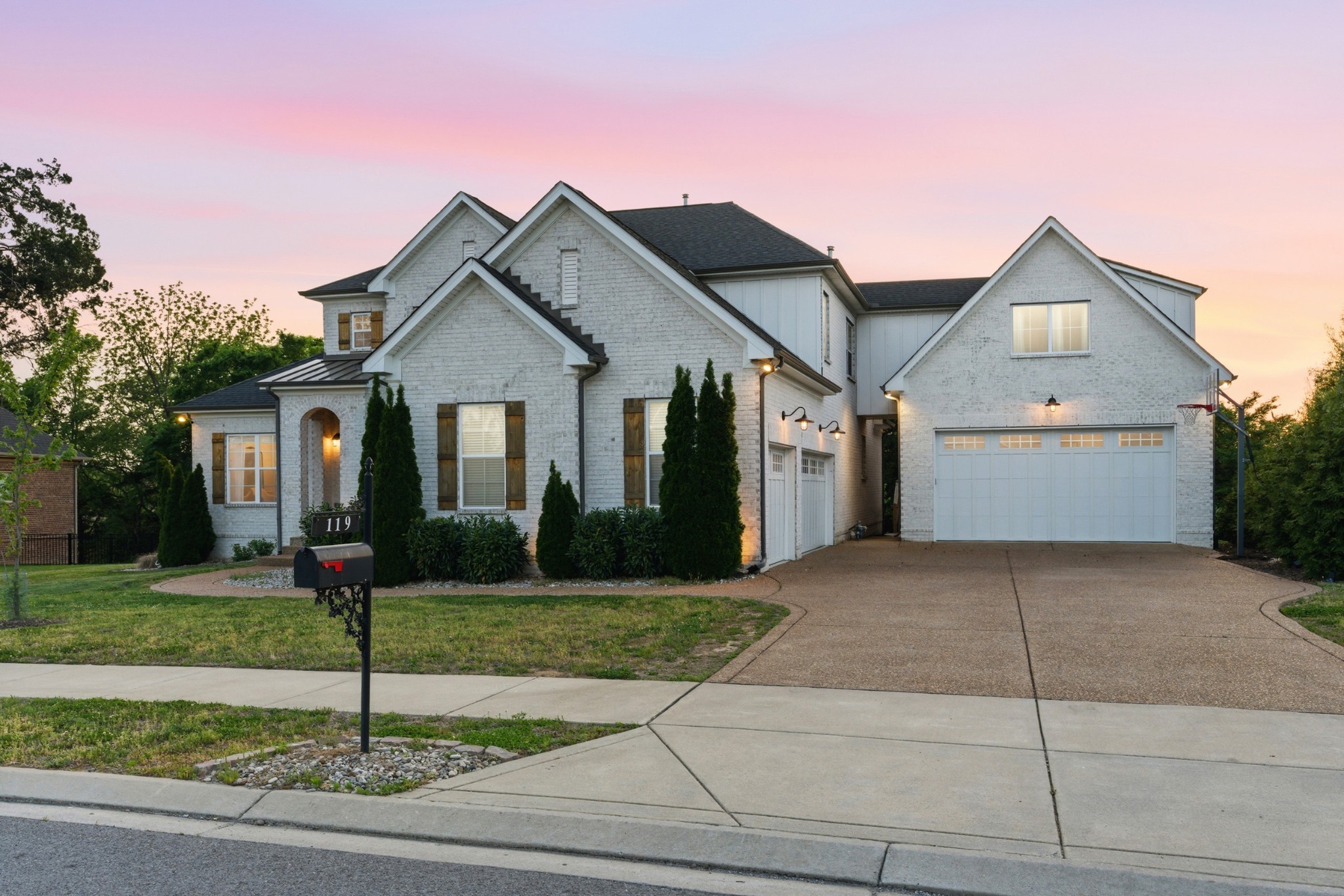 119 Sperance Ln