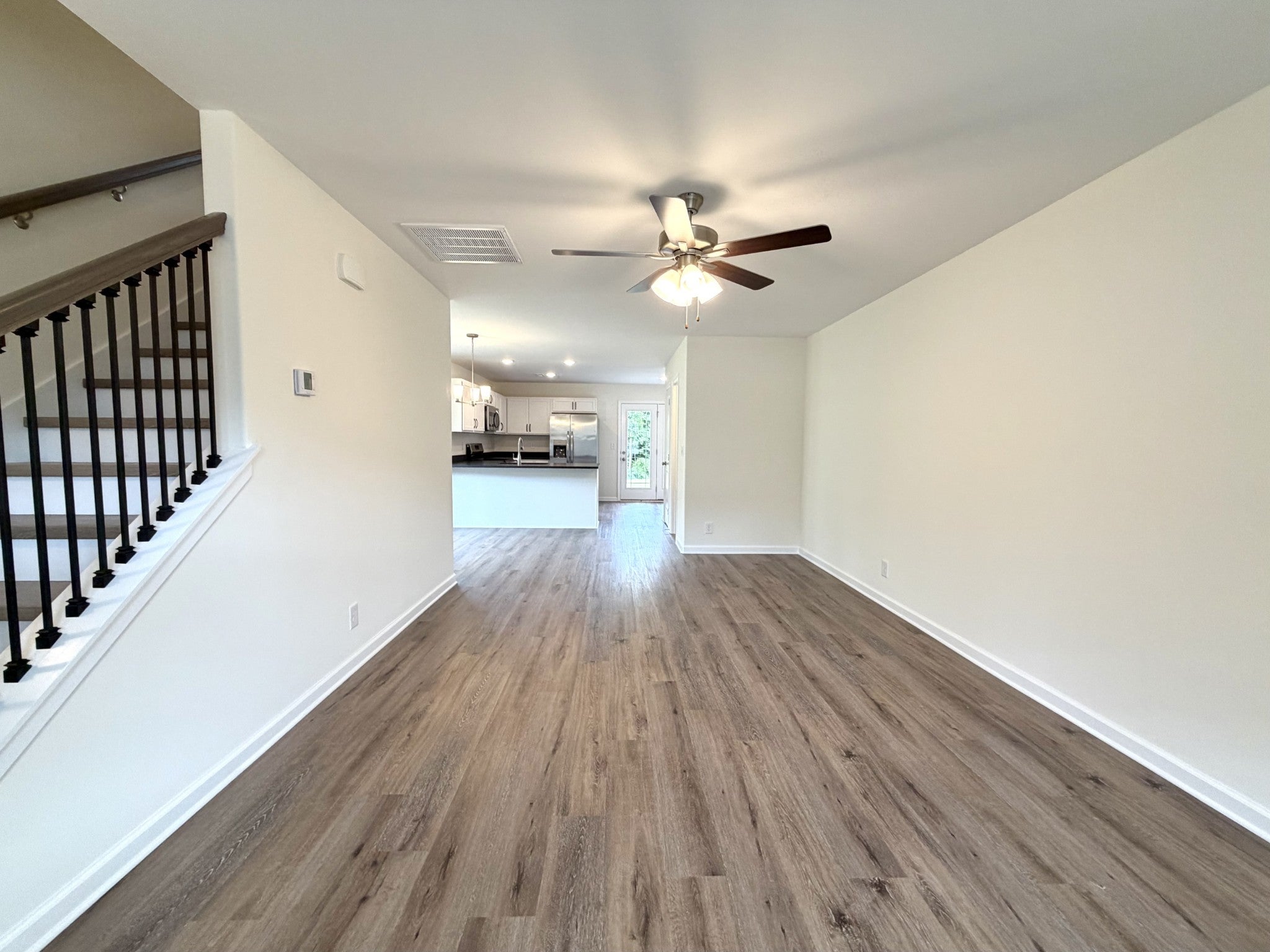914 Peaceful Pl