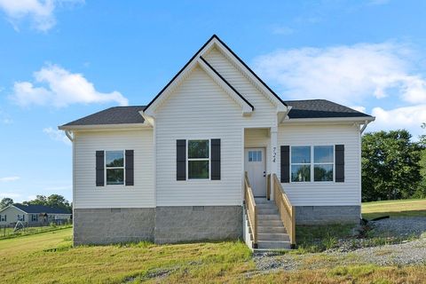 724 Miriah Dr McMinnville TN 37110