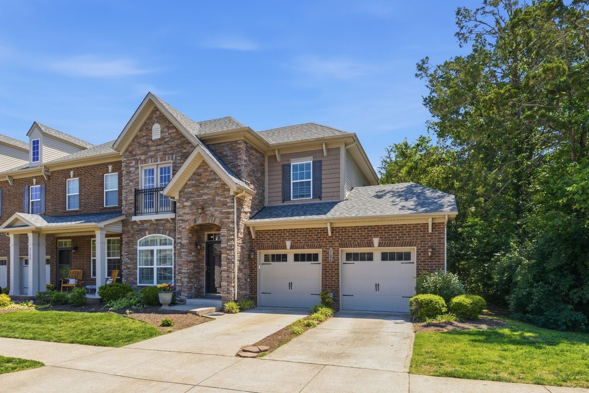 2106 Traemoor Village Ct