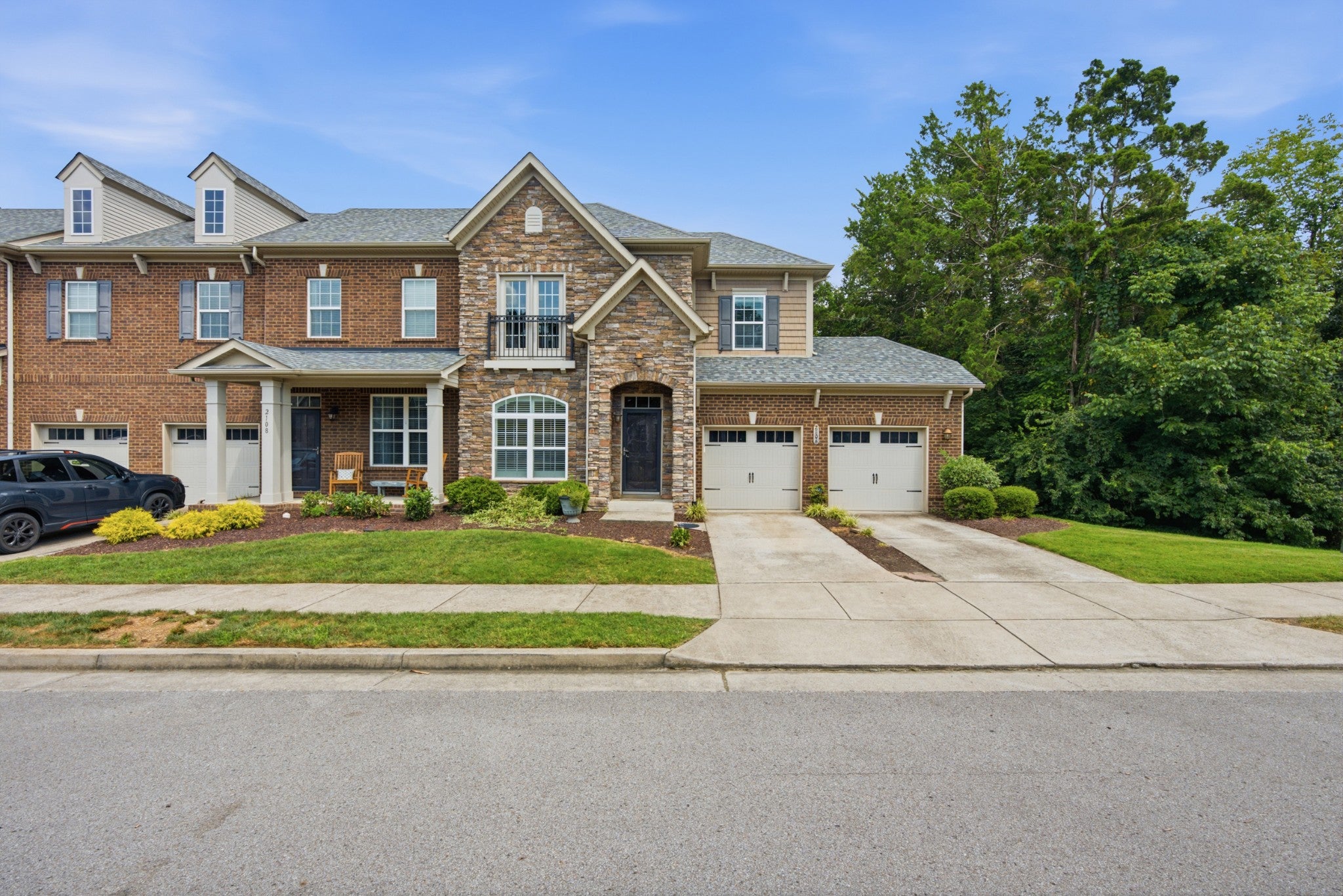 2106 Traemoor Village Ct