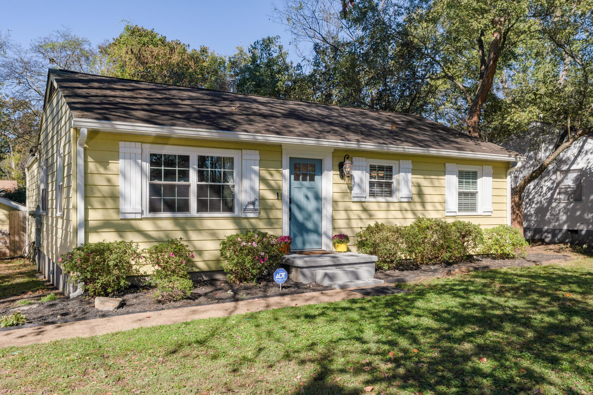 3909 Memphis Drive