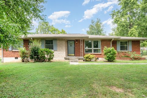 2404 Dundee Ln Nashville TN 37214