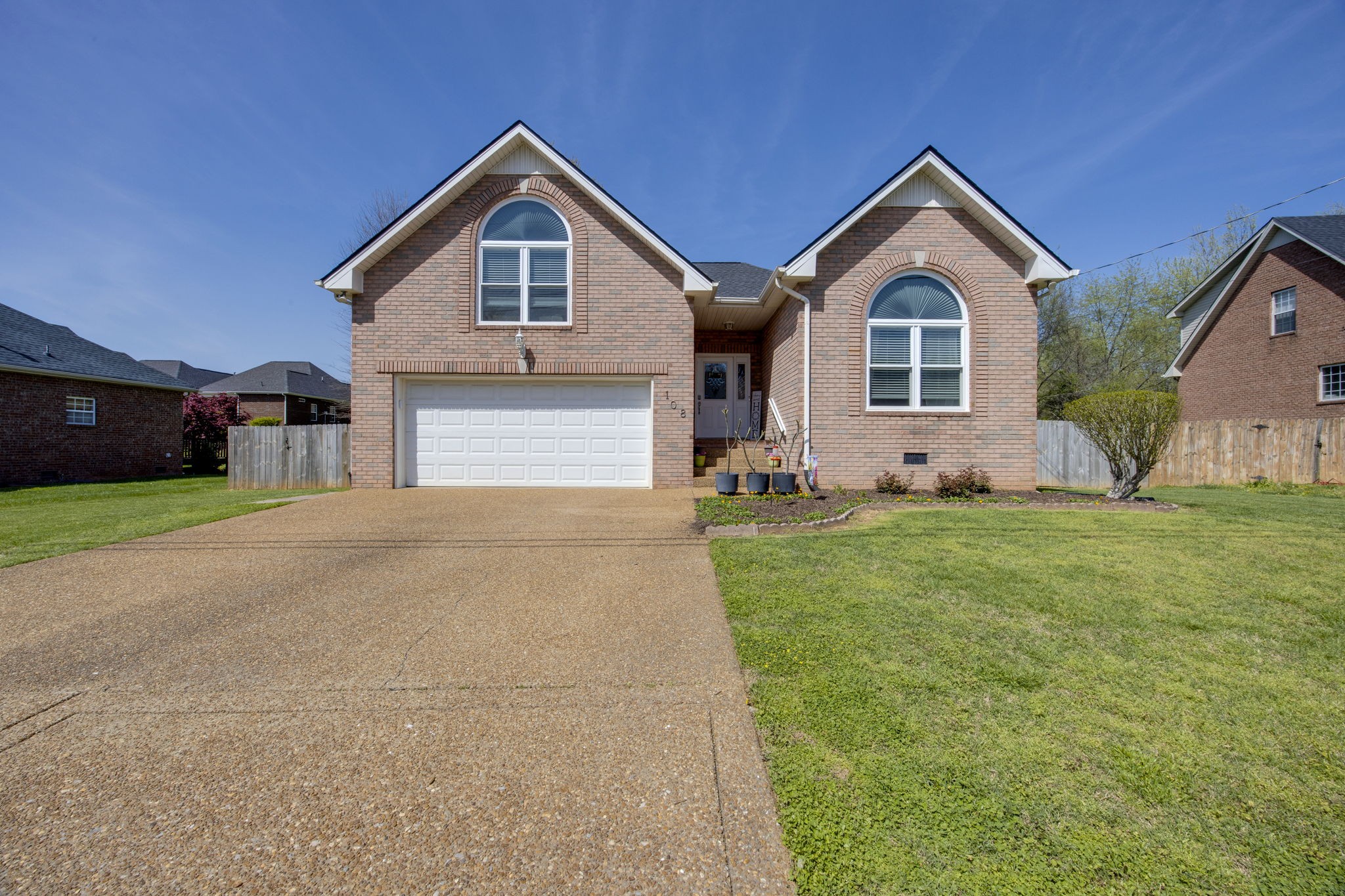 108 Cherokee Dr
