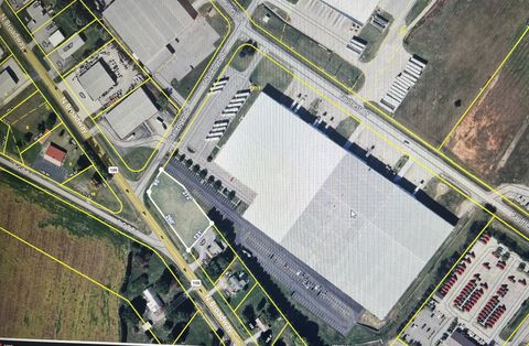 709 N Broadway Portland TN 37148