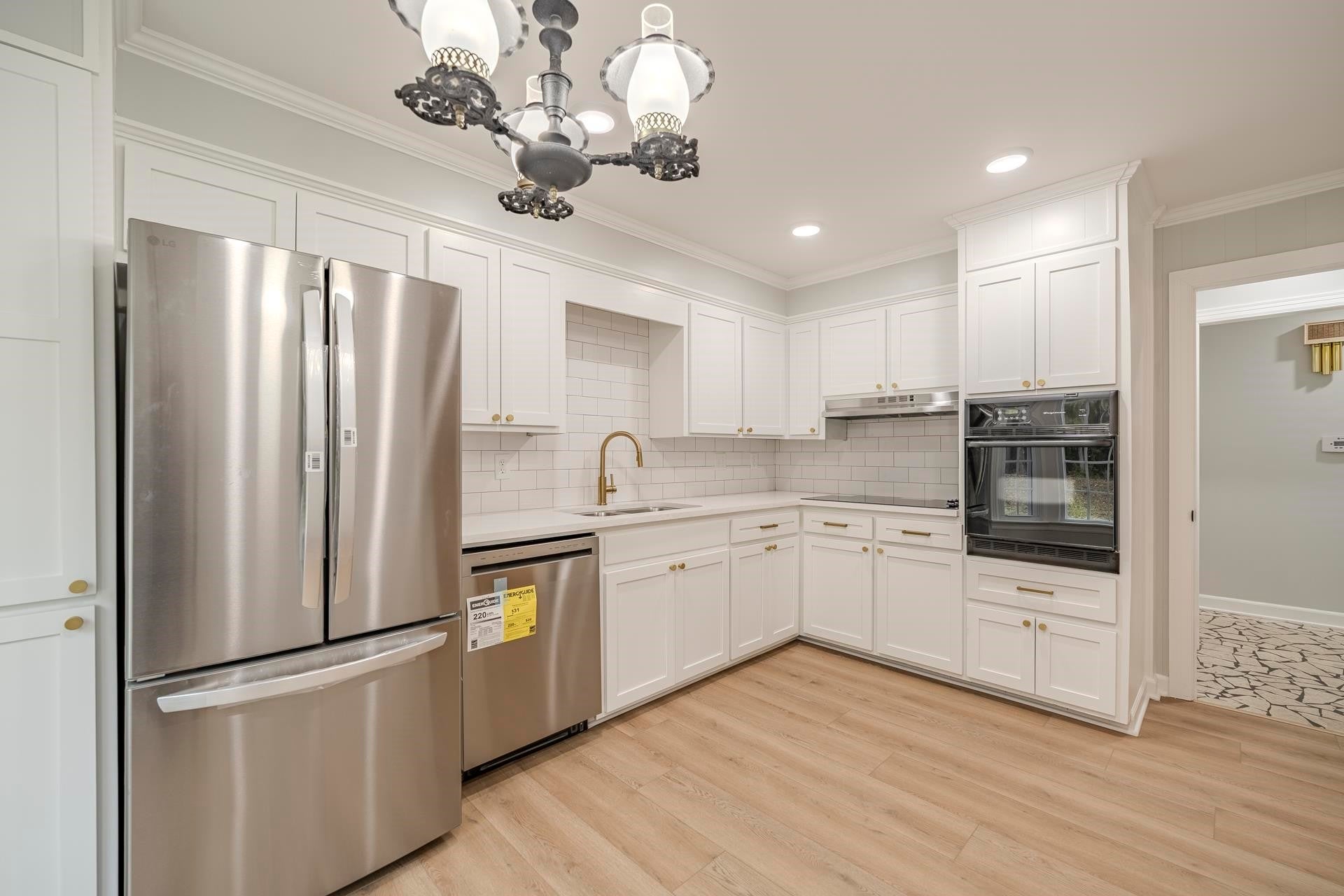 320 MORNINGSIDE CIR