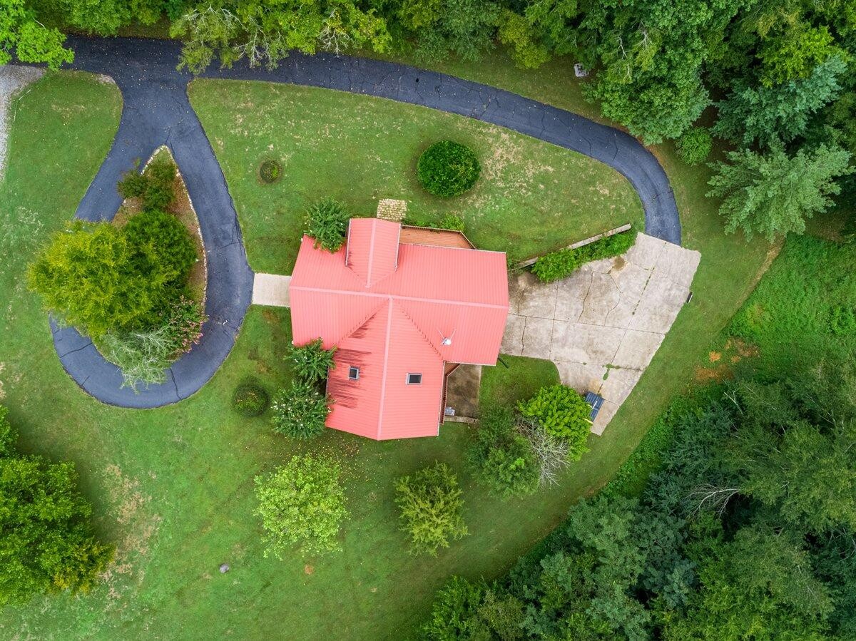 Photo 40 of 68 of 149 Gunter Hollow Rd house