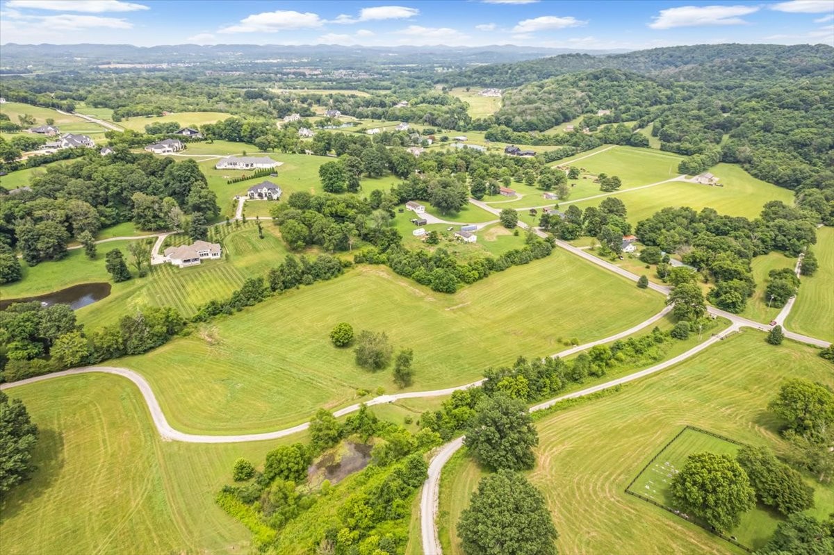 4364 Peytonsville Trinity Rd
