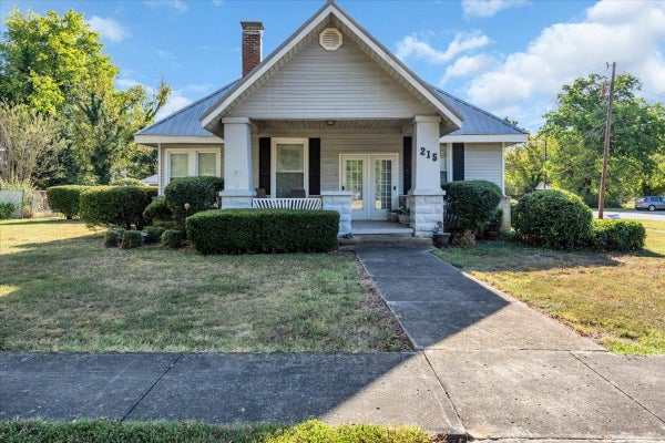 215 N POLK ST, TULLAHOMA, TN 37388 - Image 1a088dac5b629a9d99f2bb329d98e22a/312946830