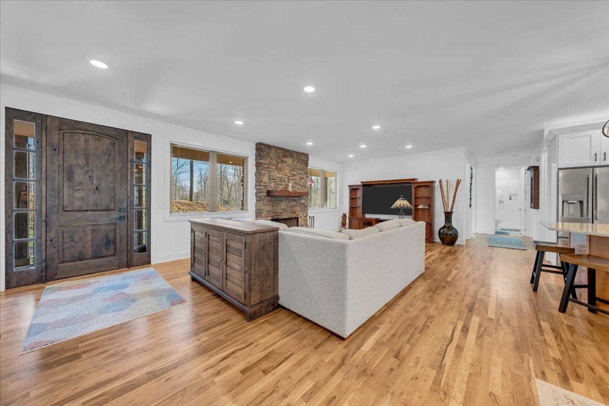 414 Watercolor Dr