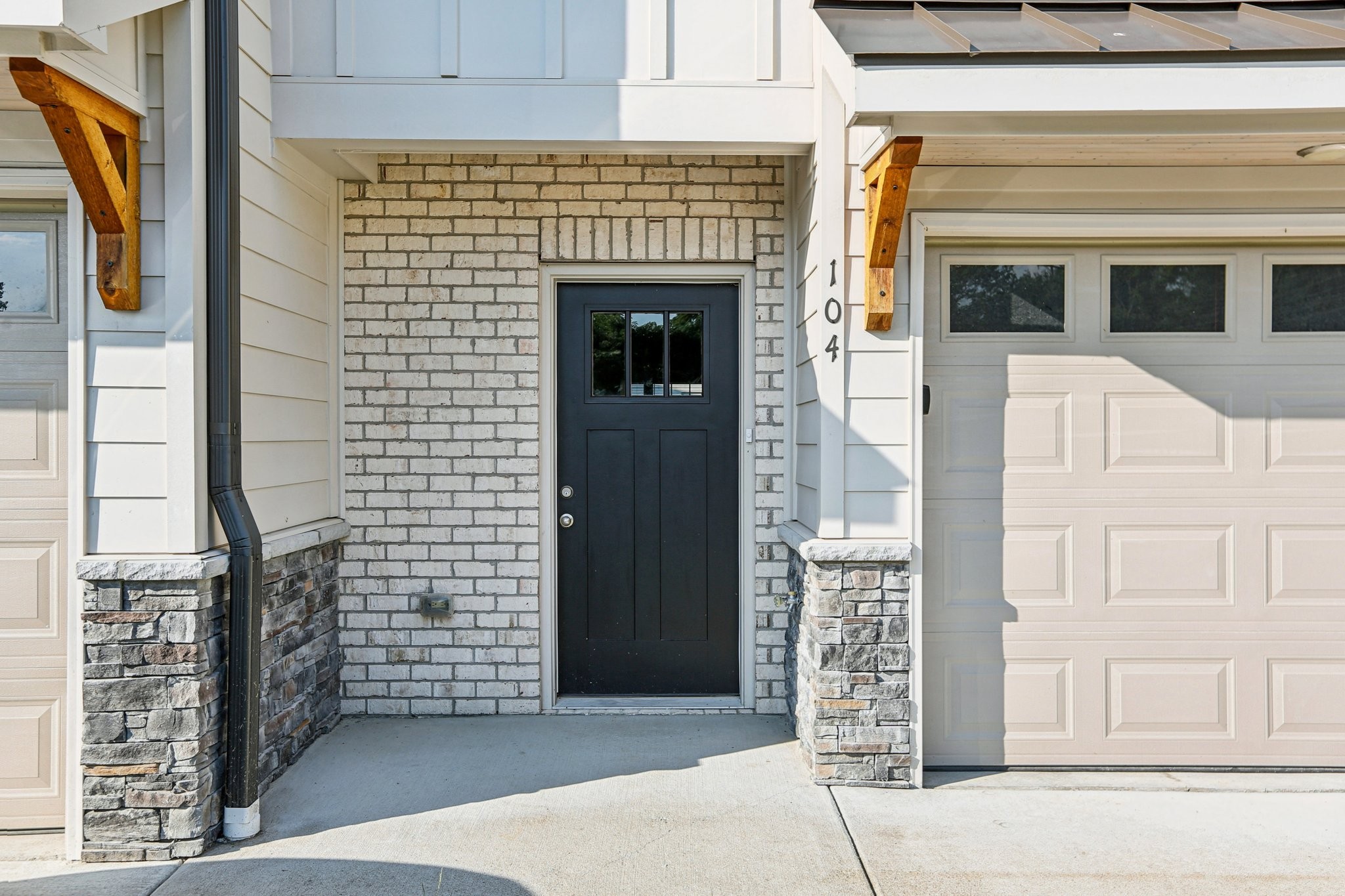 104 Hartsville Ct
