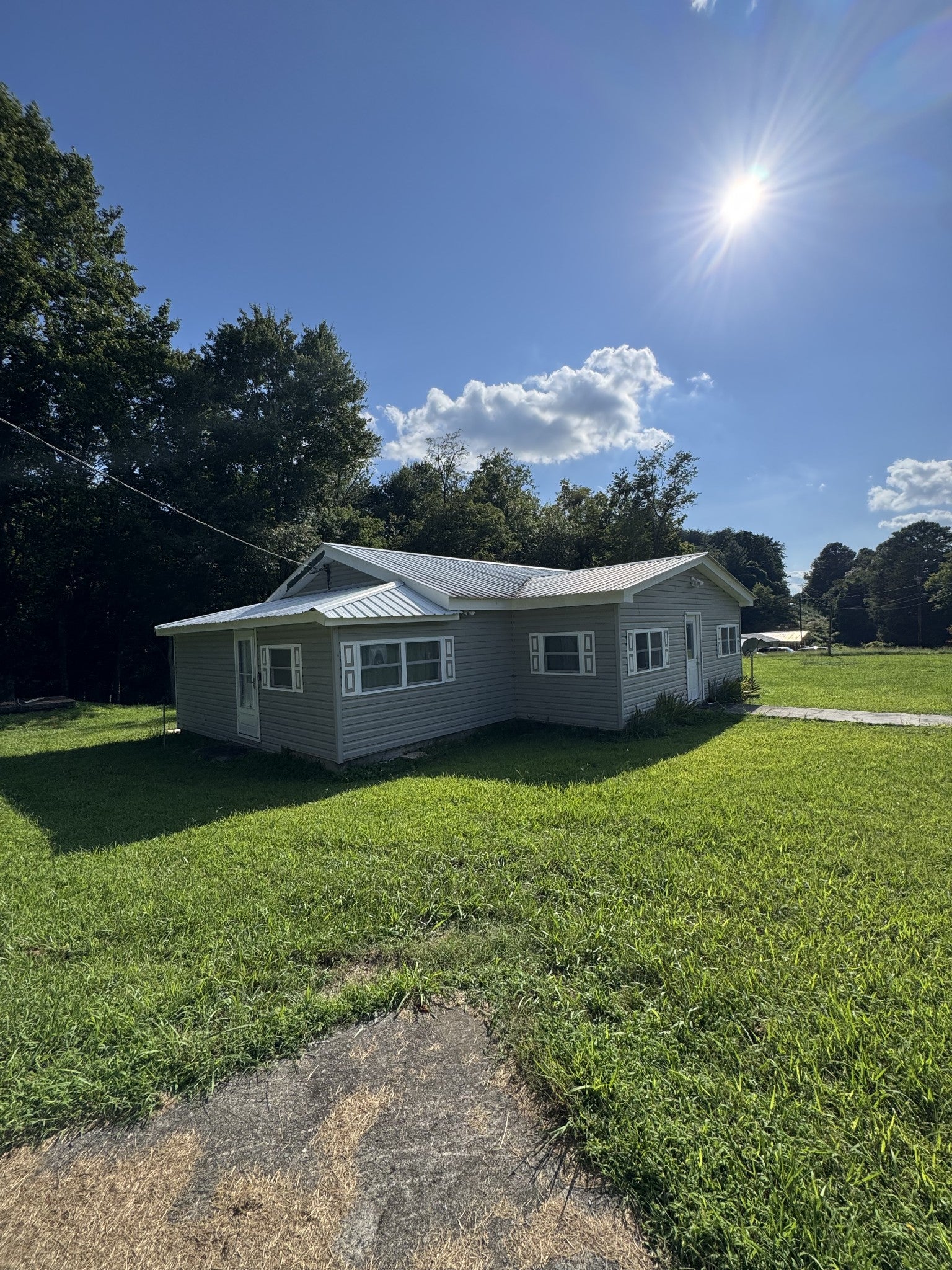 5764 Highway 64