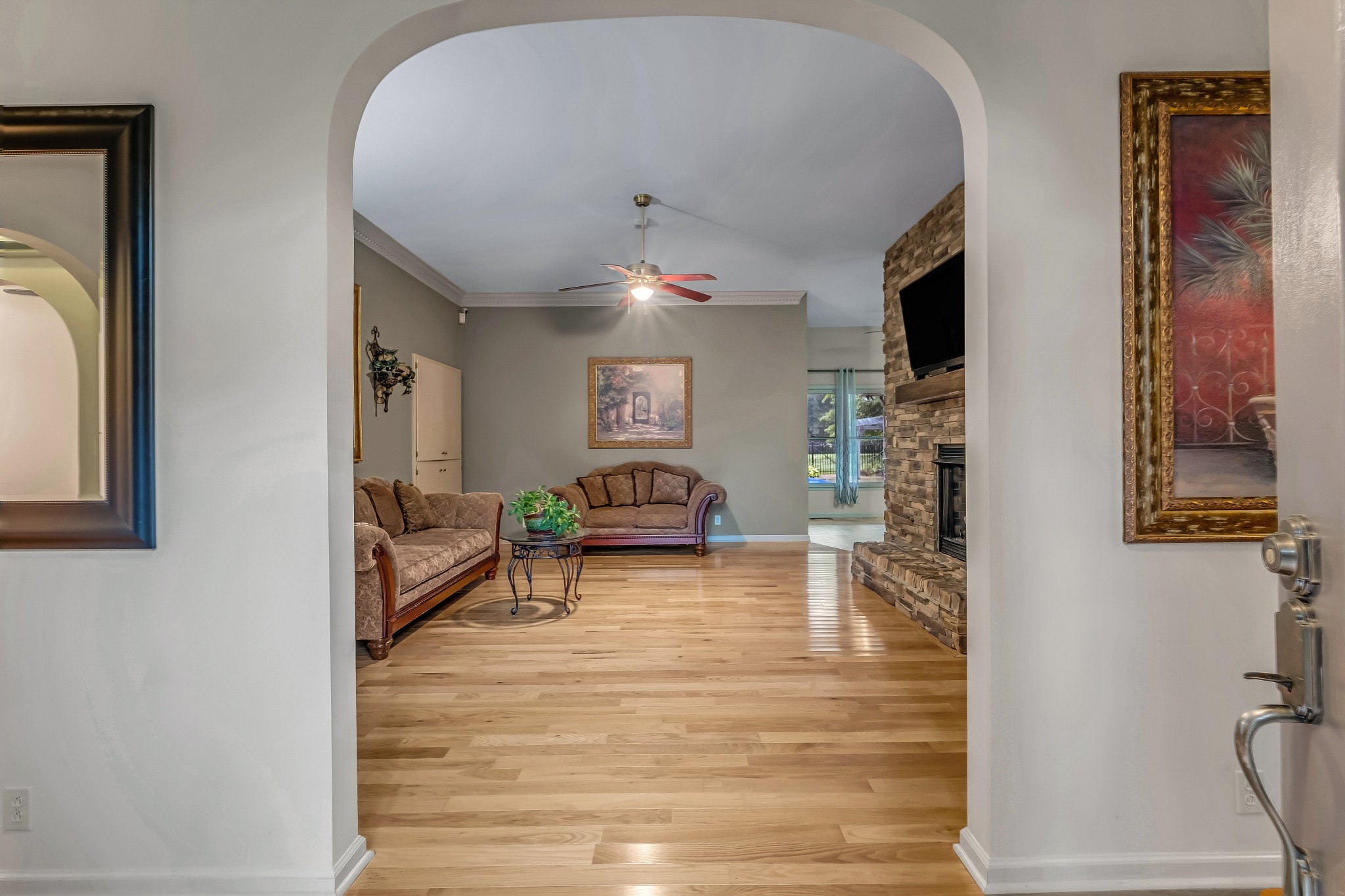1623 Stewarts Ferry Pike