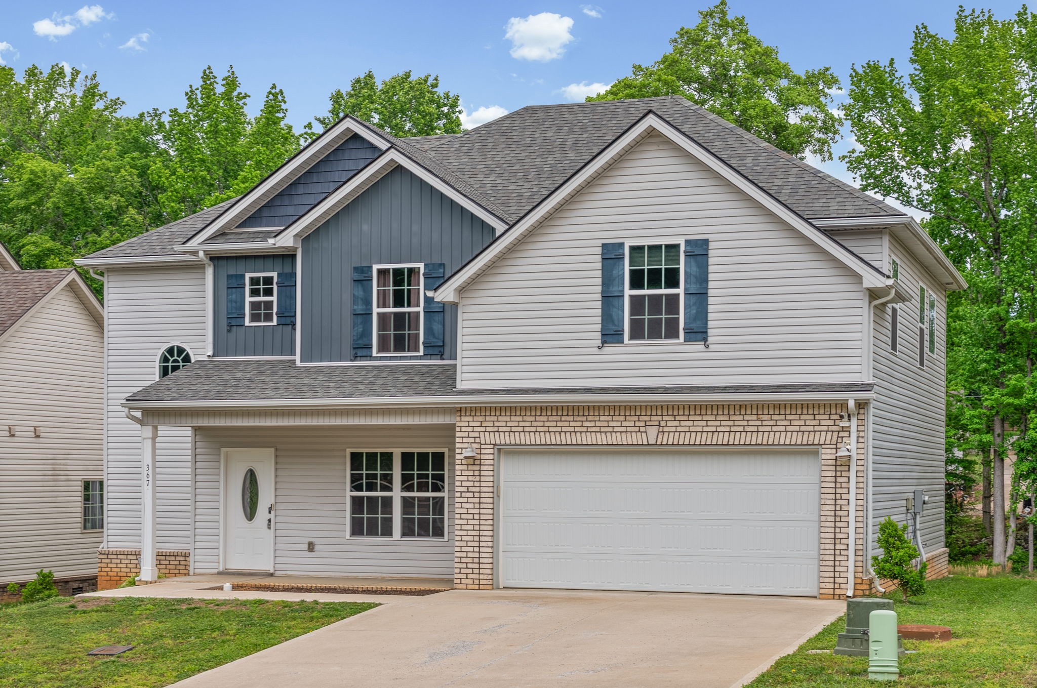 367 Barry Dr
