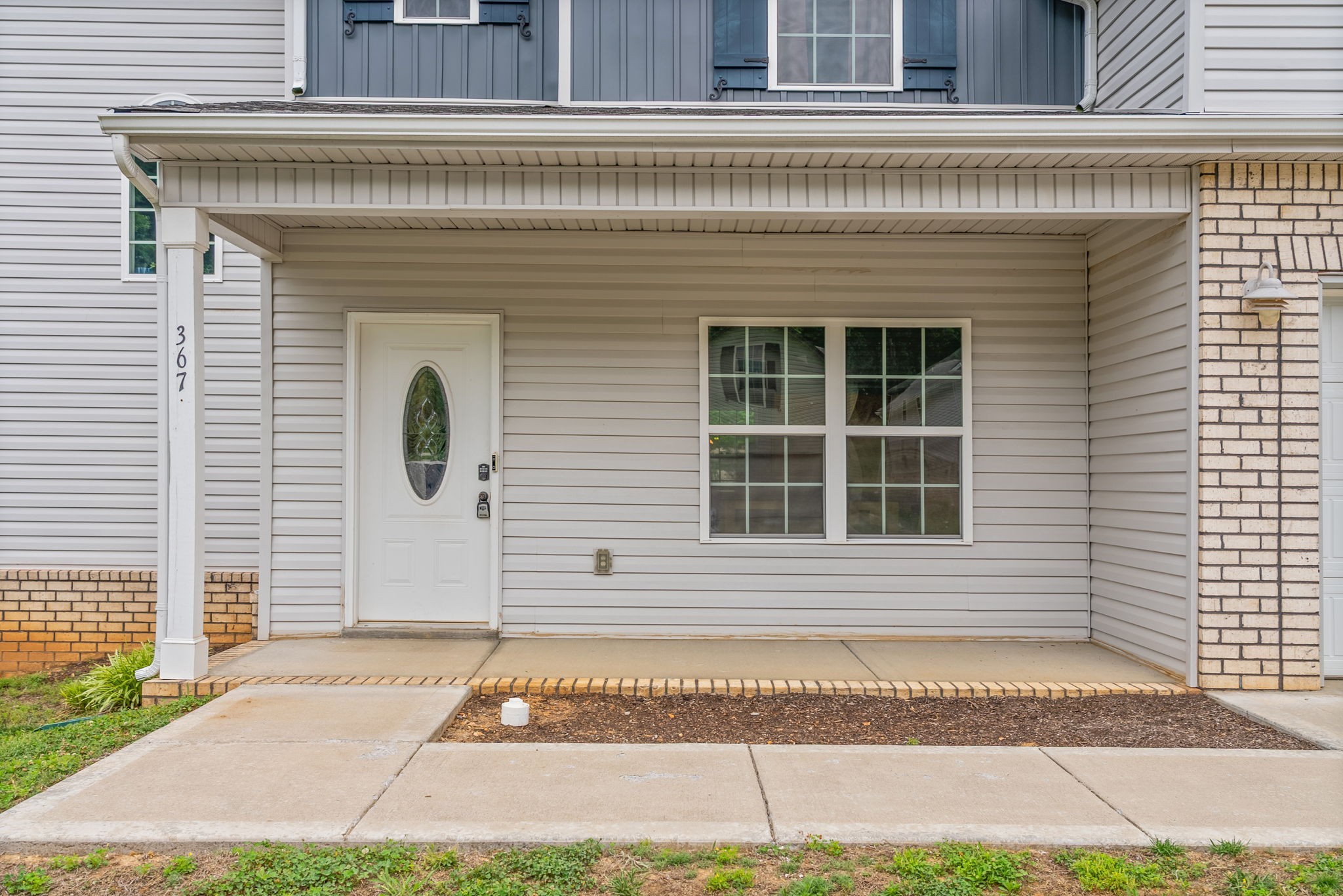 367 Barry Dr
