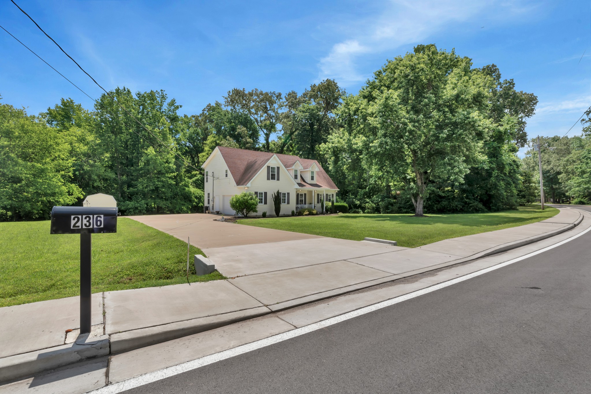 236 Harpeth View Trl