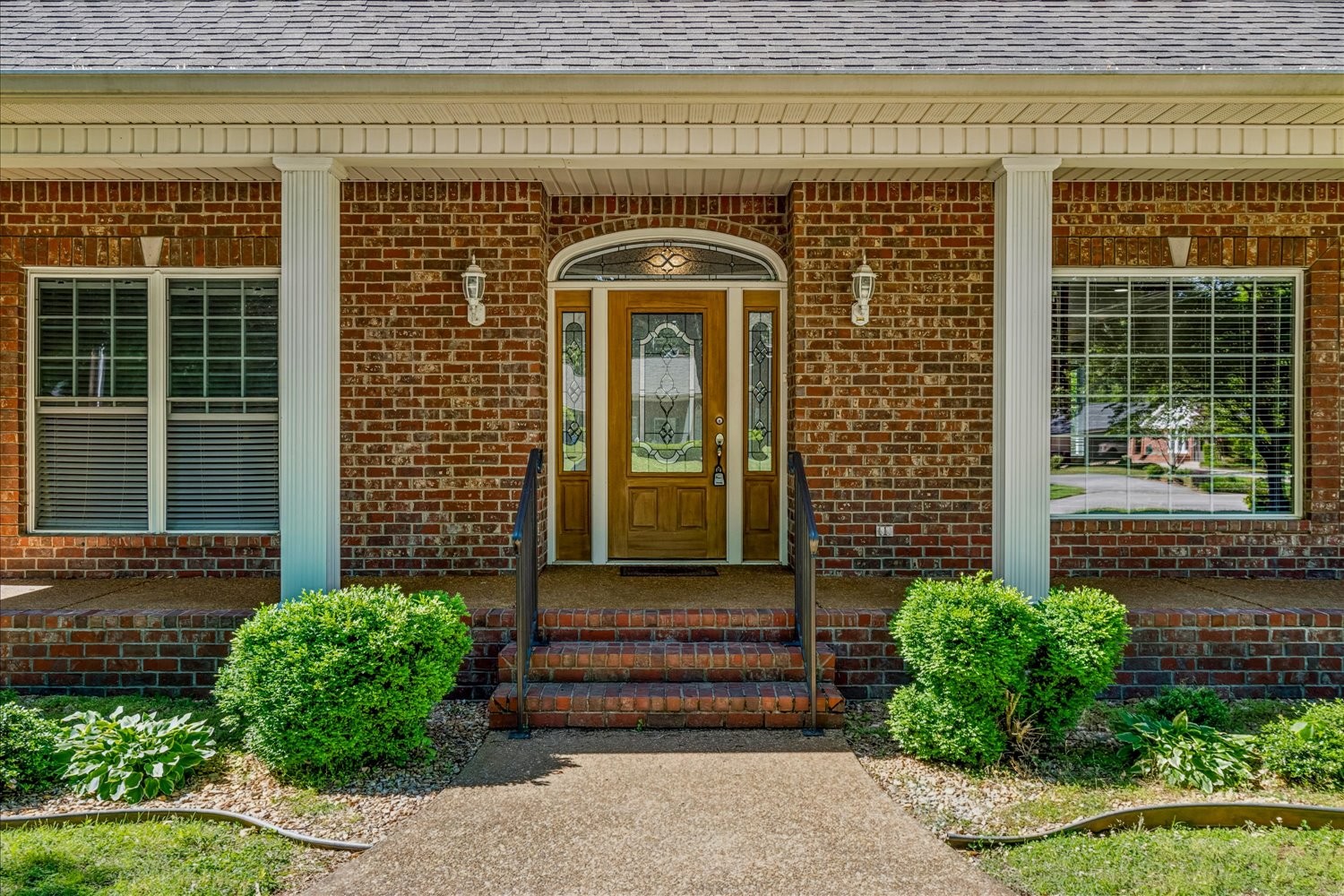 210 Montchanin Dr