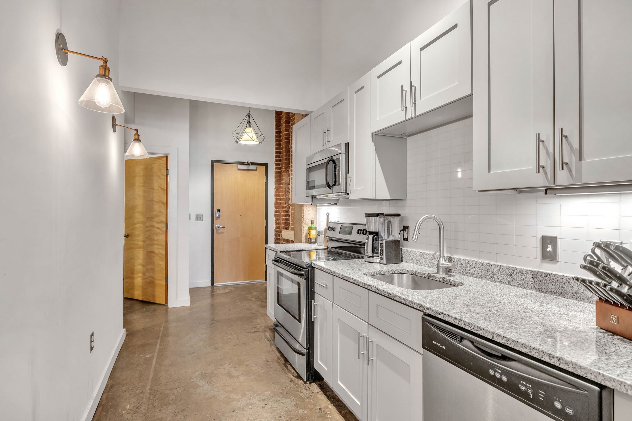 1350 Rosa L Parks Blvd 351