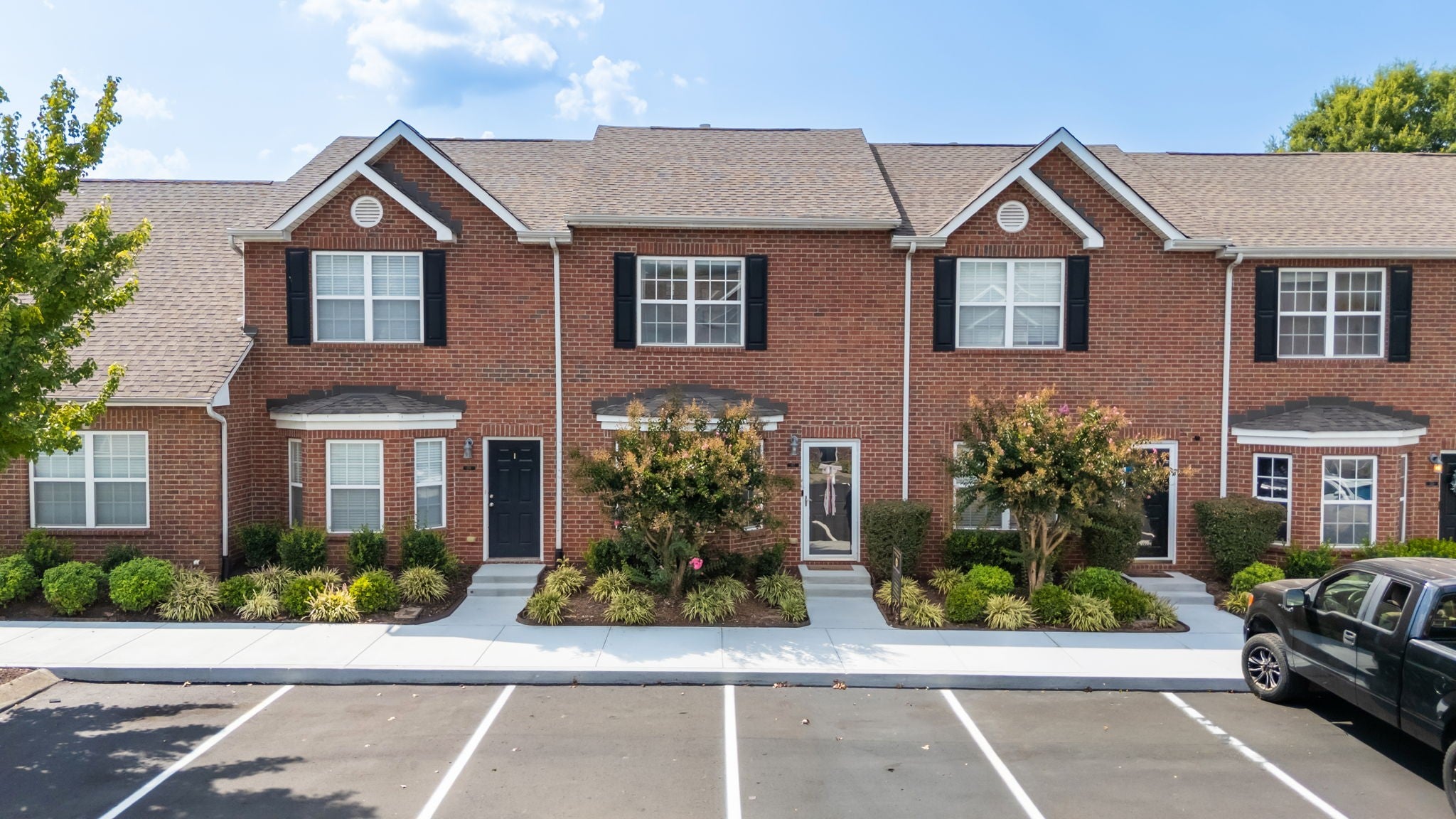 1101 Downs Blvd 157