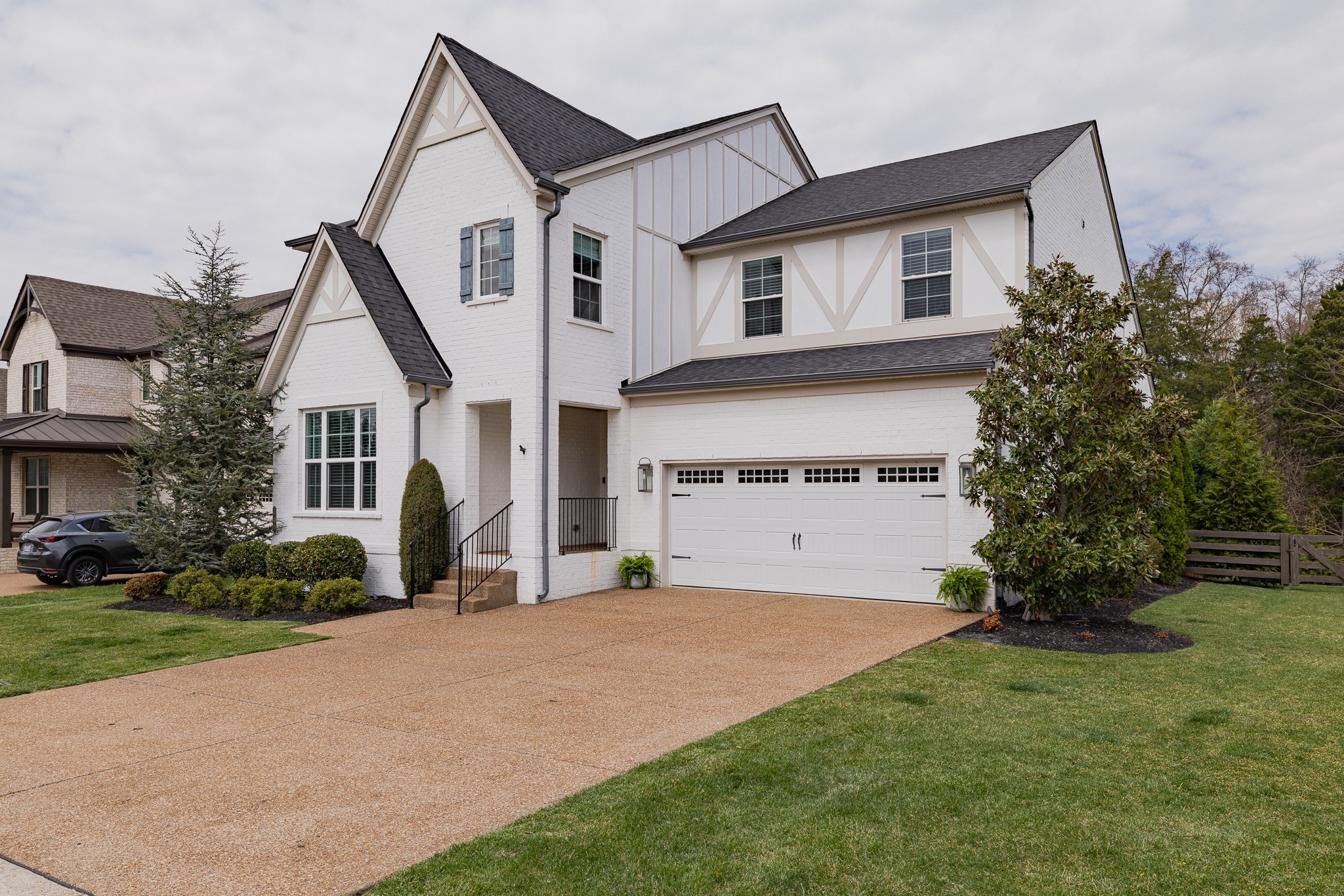 405 Edenfield Pass