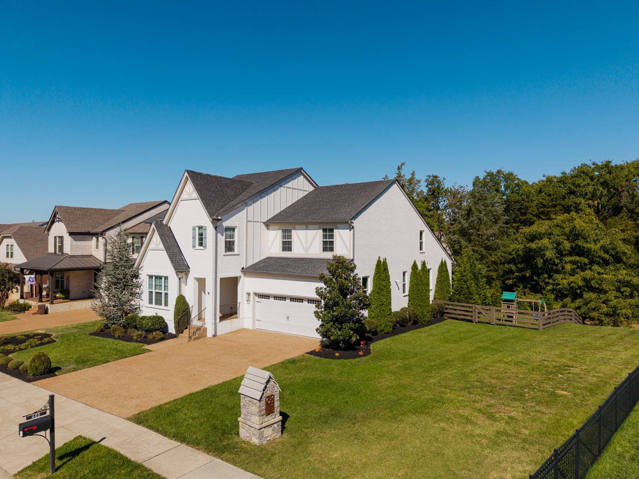 405 Edenfield Pass