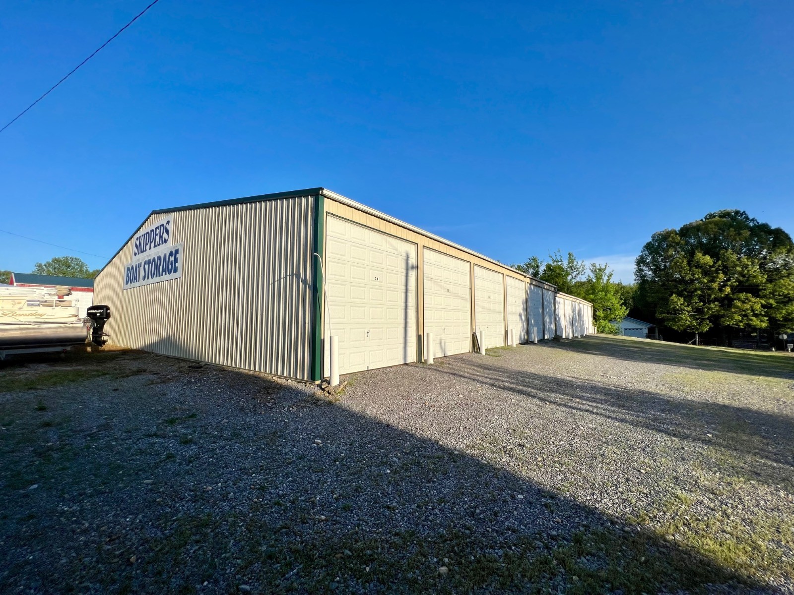 211 Canton Ln
