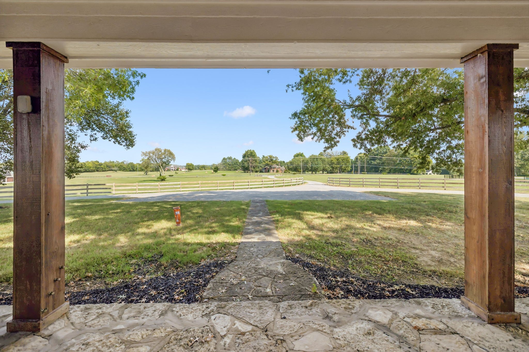 724 Horn Springs Rd