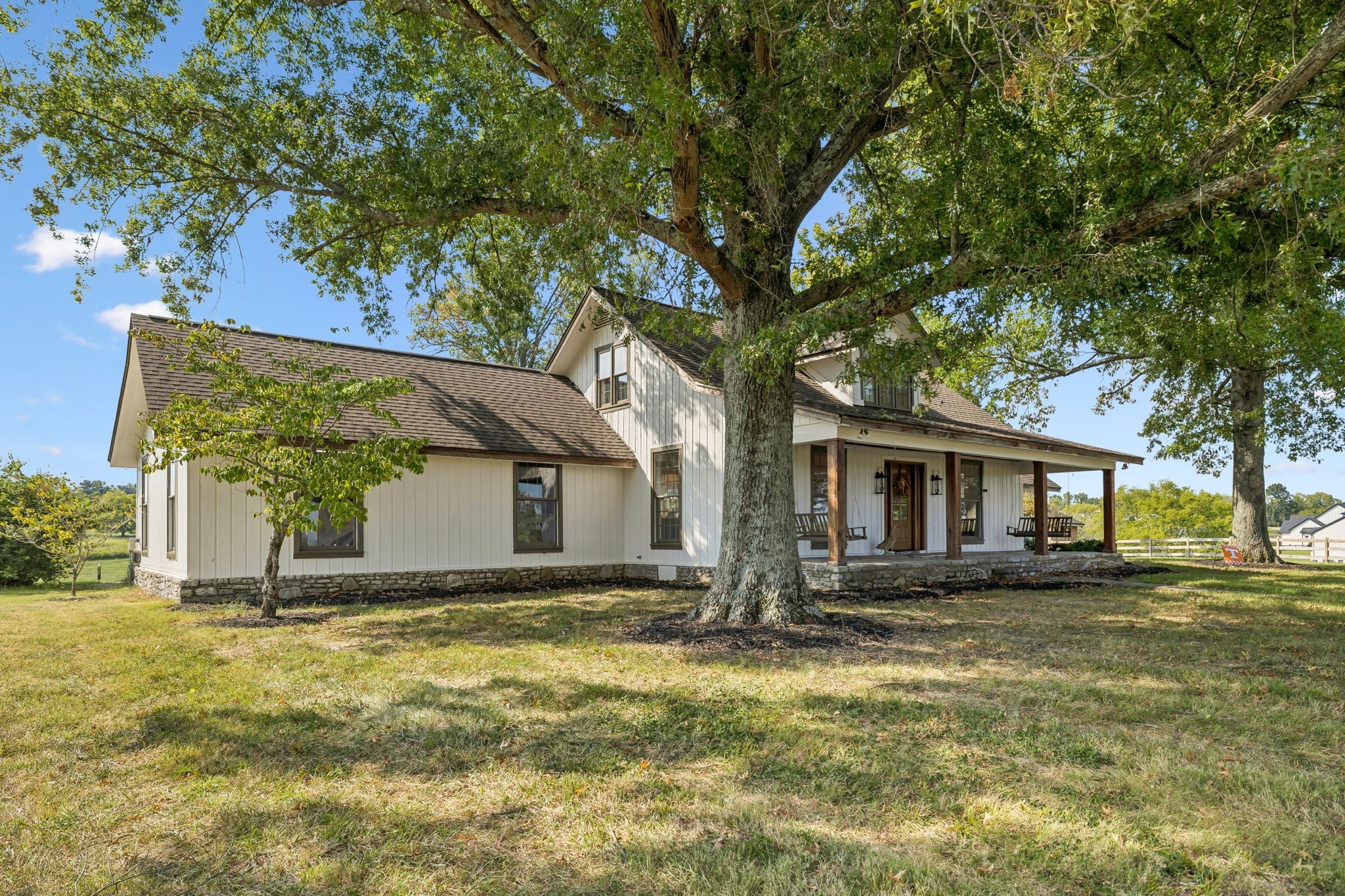 724 Horn Springs Rd