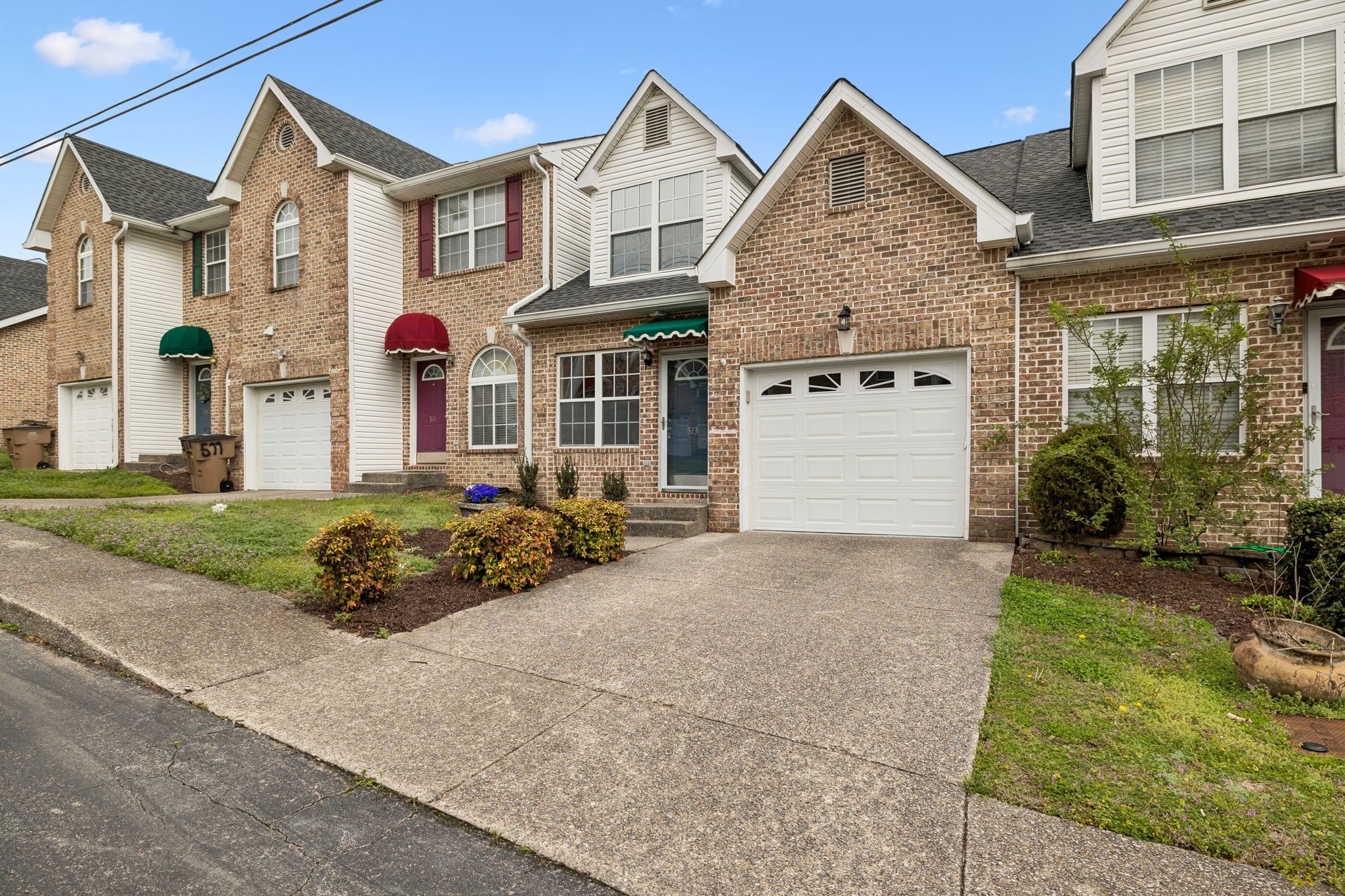 3001 Hamilton Church Rd 513