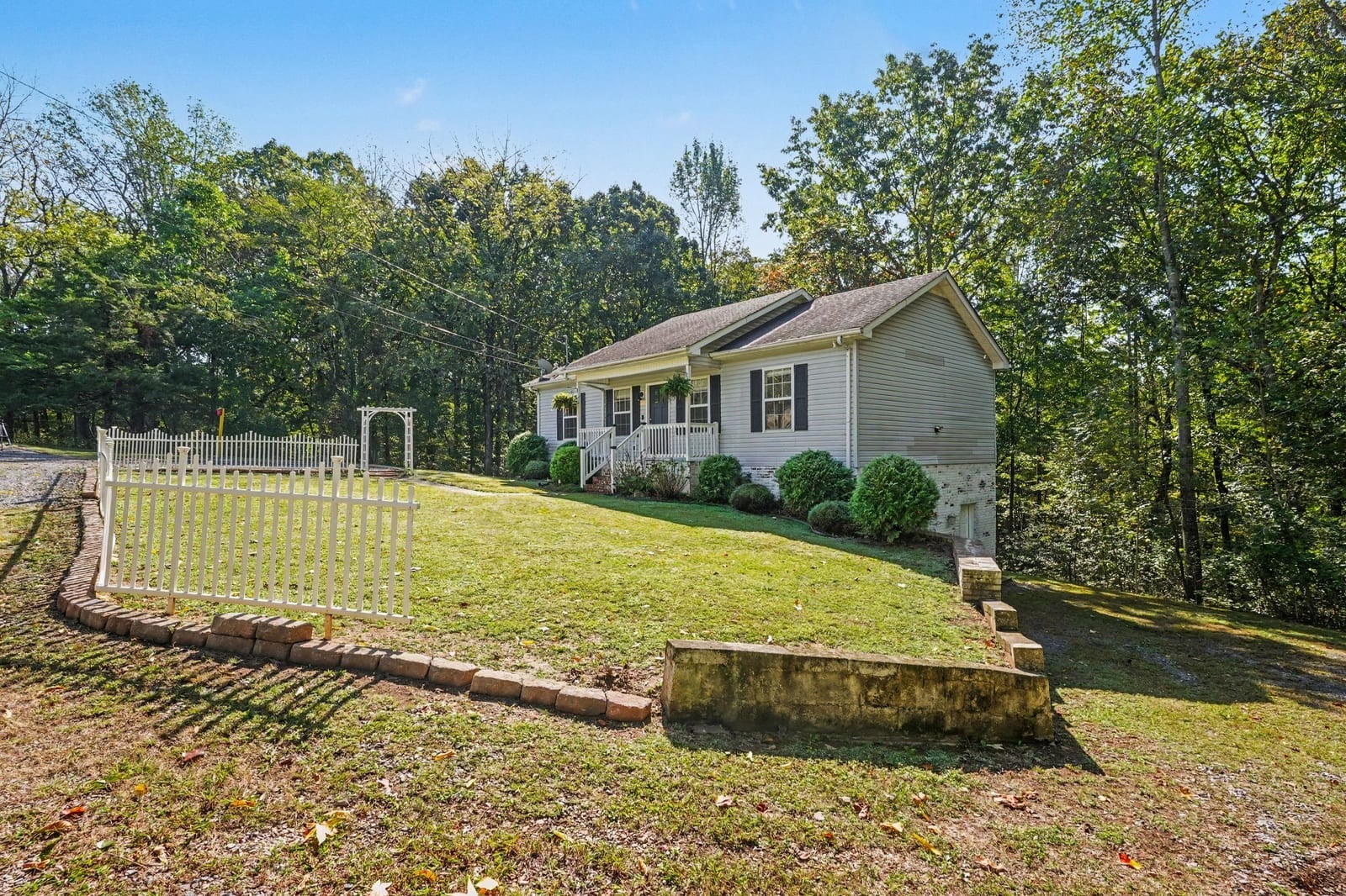 1429 Dividing Ridge Rd