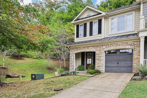 1086 Woodbury Falls Dr Nashville TN 37221