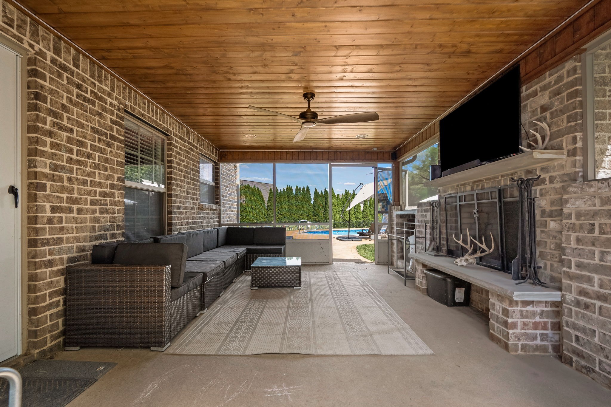 2618 Cloverfields Ct