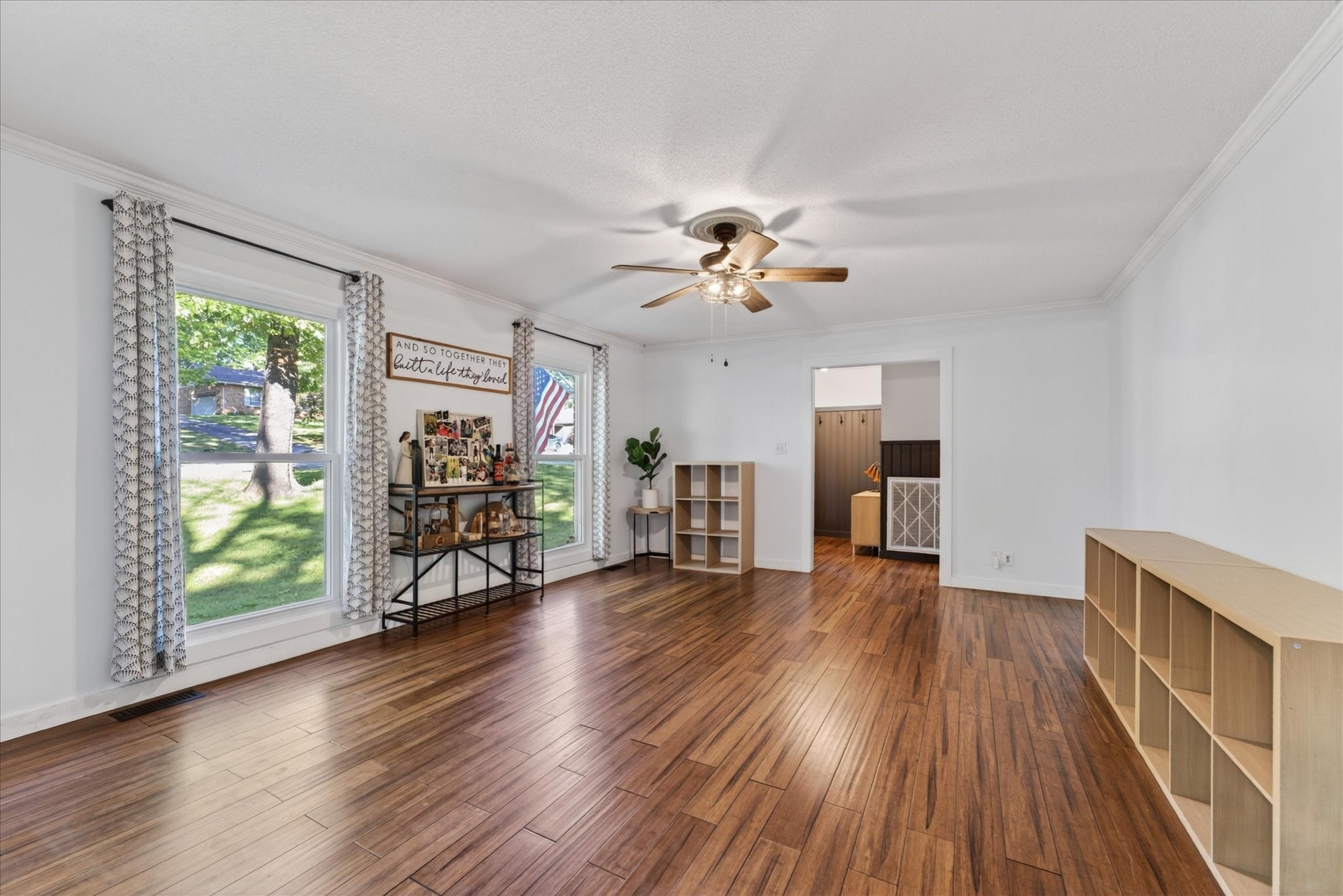 460 Rivermont Dr