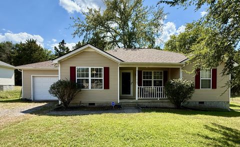 365 Royal Garden Dr Murfreesboro TN 37130