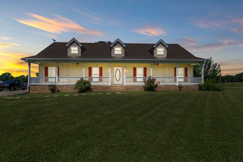 4616 Woodrow Wilson Rd Springfield TN 37172