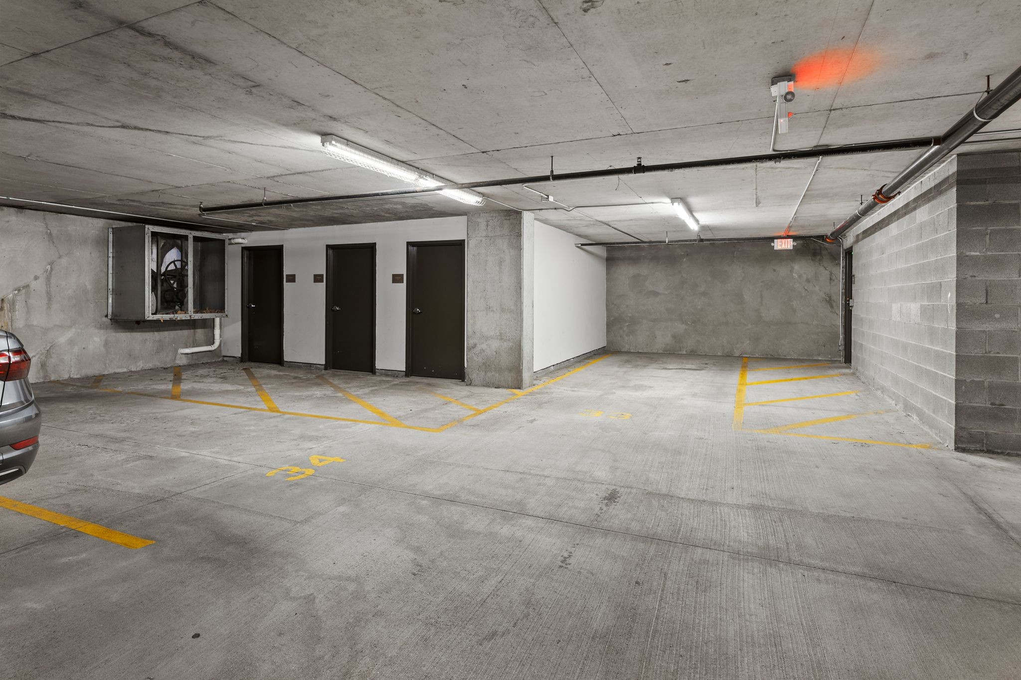 Nashville, Tennessee 37212, United States, 2 Bedrooms Bedrooms, ,2 BathroomsBathrooms,Residential,Active,158321