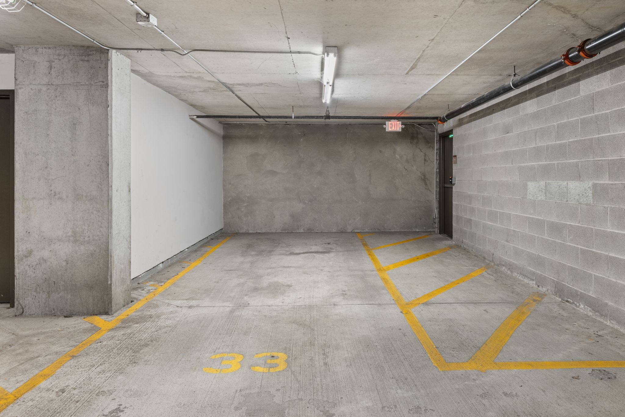 Nashville, Tennessee 37212, United States, 2 Bedrooms Bedrooms, ,2 BathroomsBathrooms,Residential,Active,158321