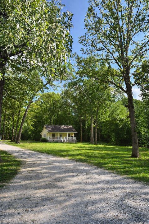 4342 New Manchester Hwy Tullahoma TN 37388