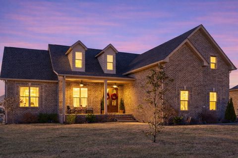 807 Calista Rd White House TN 37188