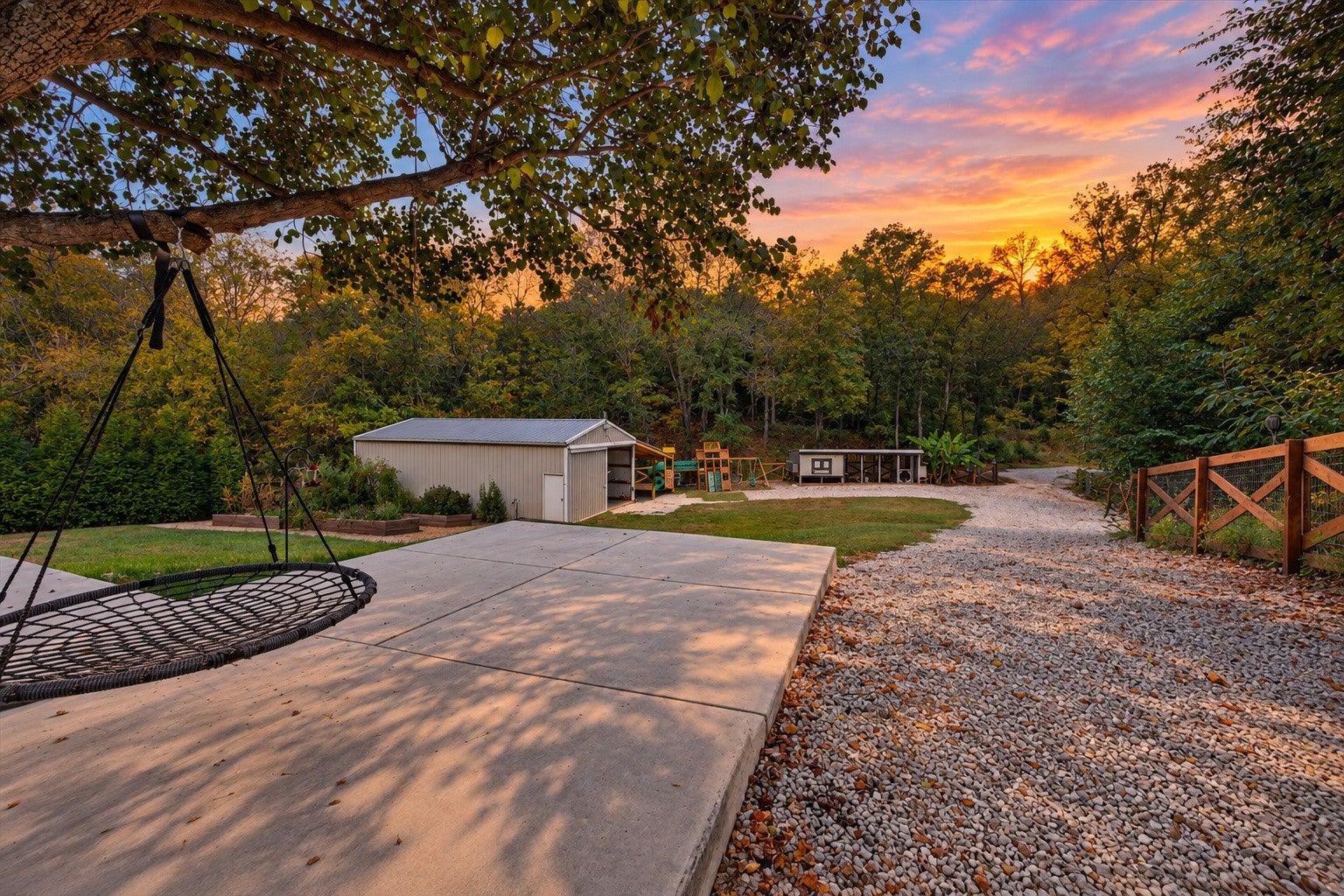 615 McAdoo Creek Rd