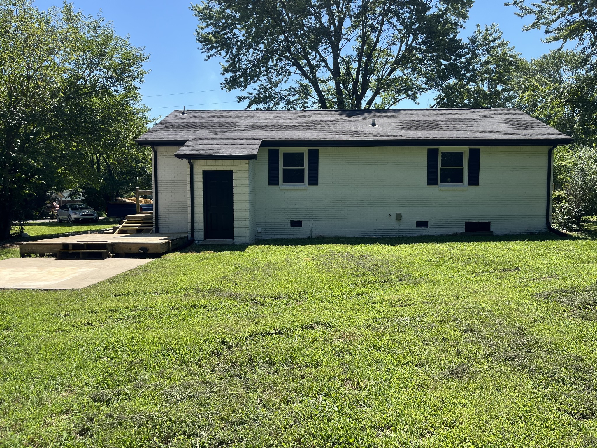 106 Circle Drive
