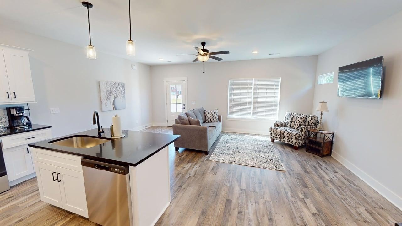 Pictures are of the furnished unit!