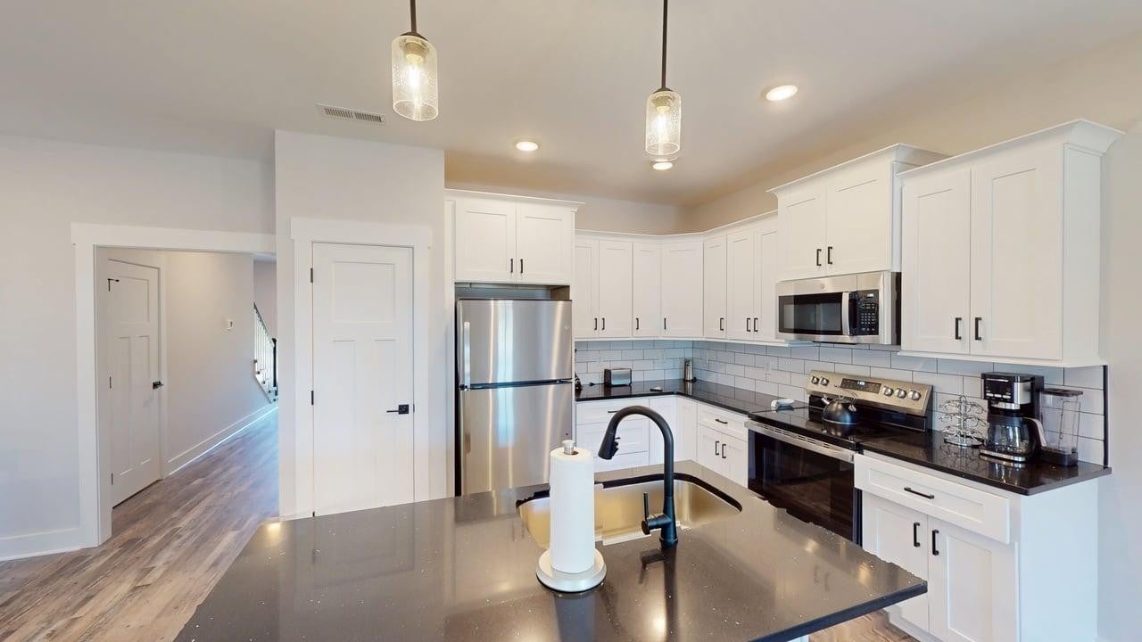 2315 Gold Valley Dr B2