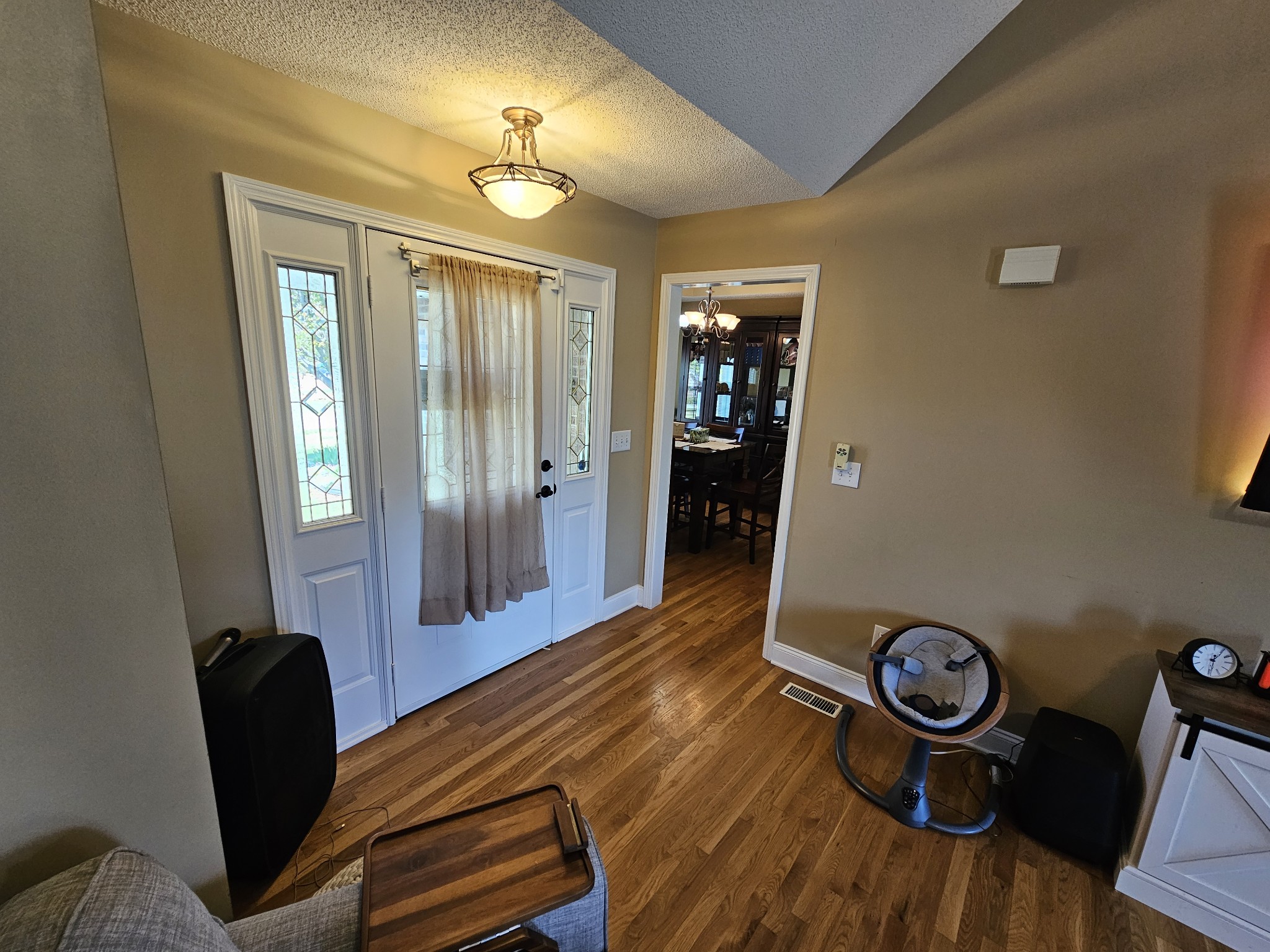 137 Favre Cir