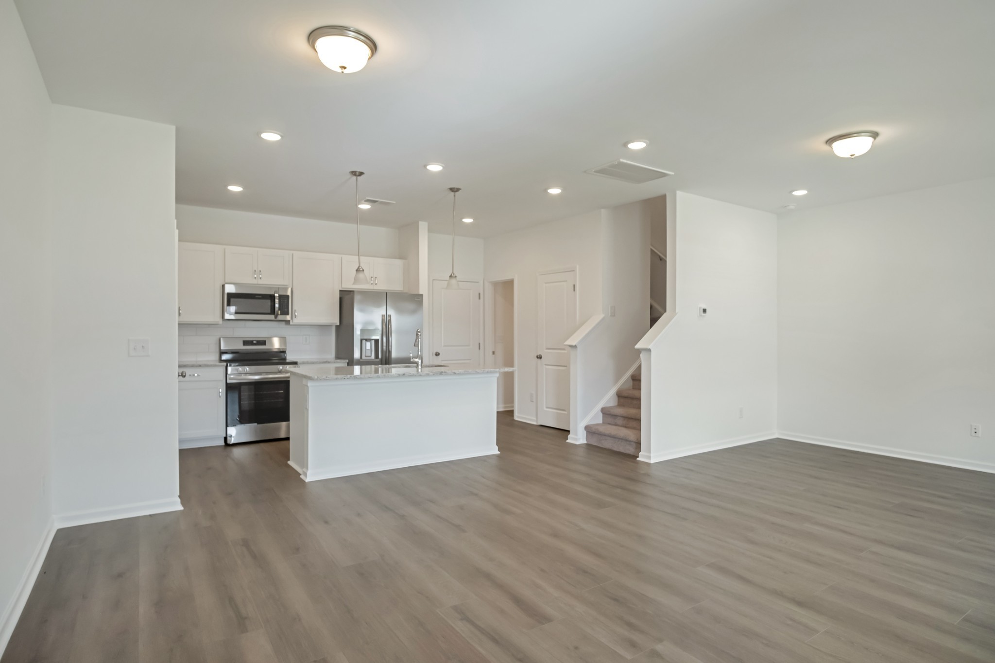 346 Canonbury Dr