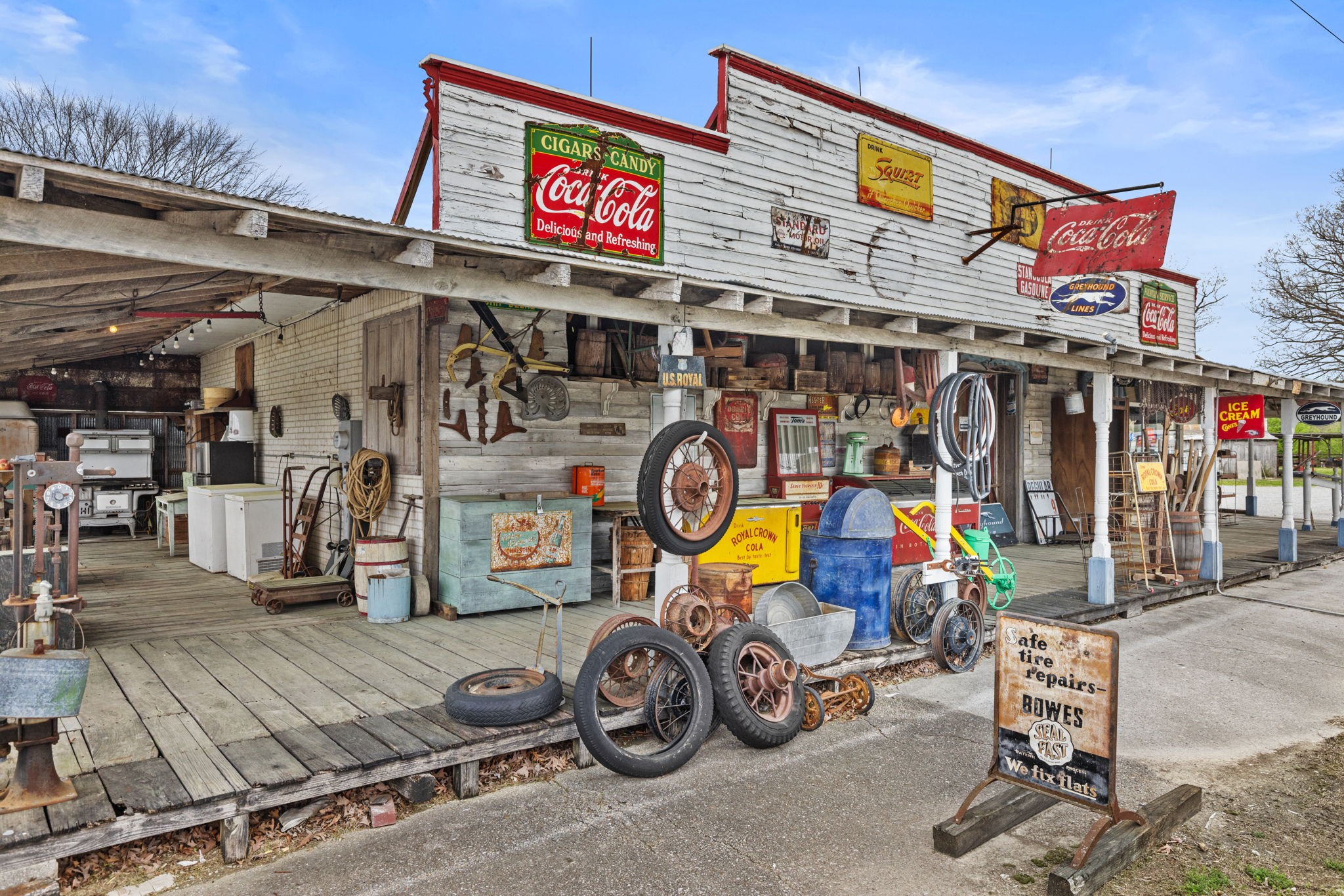 4000 Highway 43 N