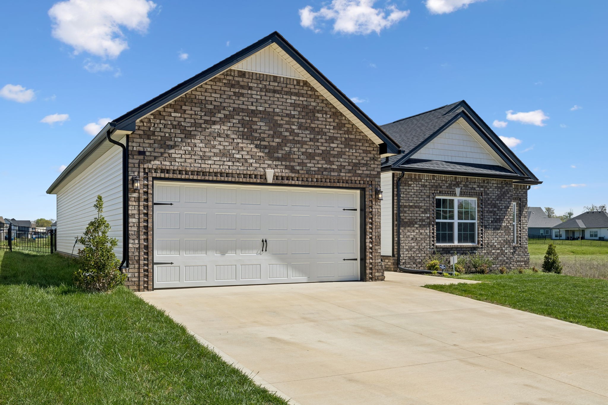 509 Shutes Folley Ln