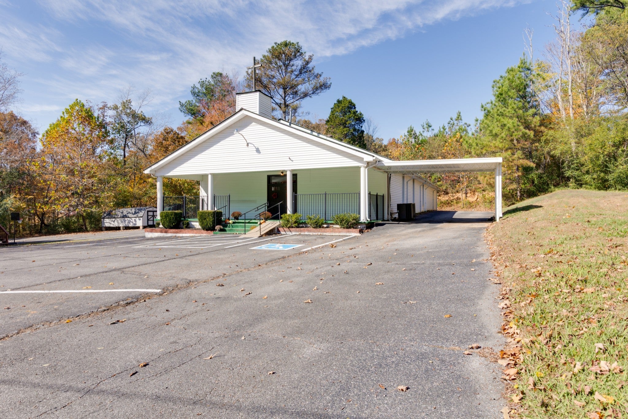 4479 Highway 100