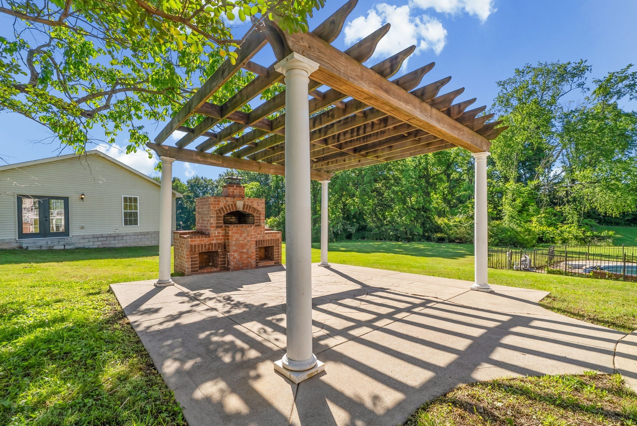 1365 Norman Lane